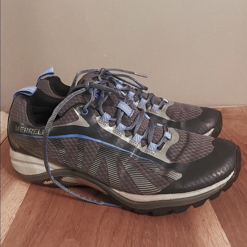 Merrell Women’s Siren Edge 3 Hiking Sneaker US size 9
